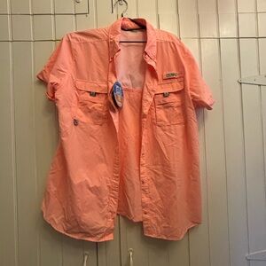 Columbia Women’s Short-Sleeve Button-Down Shirt - Coral